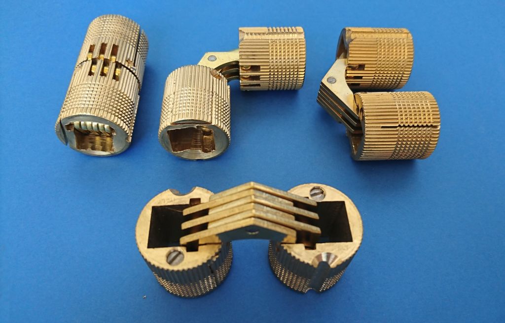 Einbohr - Zylinderscharnier für Türen und Klappen Einbohr - Zylinderscharnier für Türen und Klappen